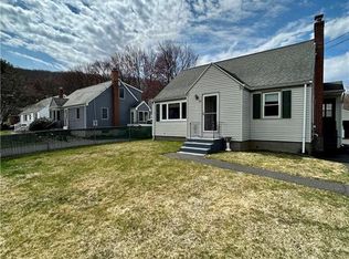 26 Harvest Ln, Bristol, CT 06010