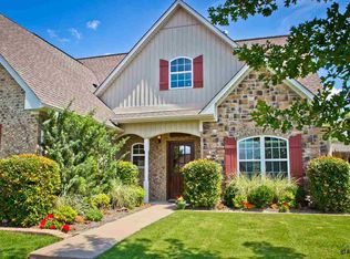 609 Abbey Rd, Lindale, TX 75771