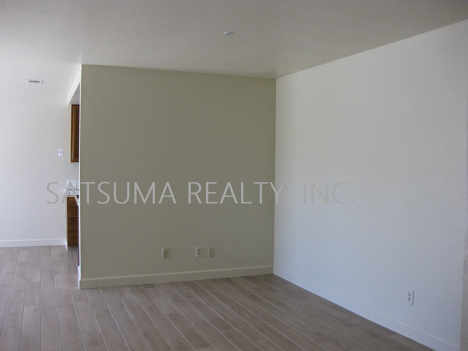 3 bed, 1290 sqft, $3,600 — Photo 3