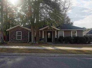 922 NW 254th Dr, Newberry, FL 32669