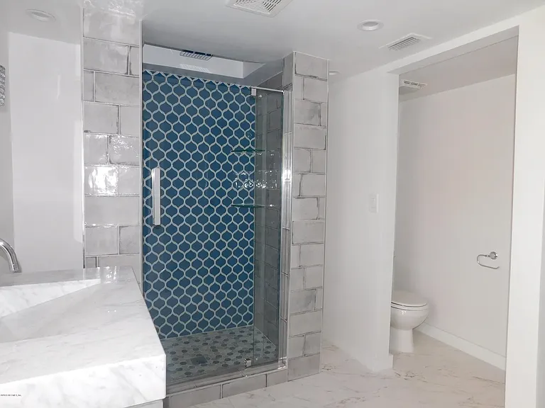 5731 Katz Ave — Photo 10