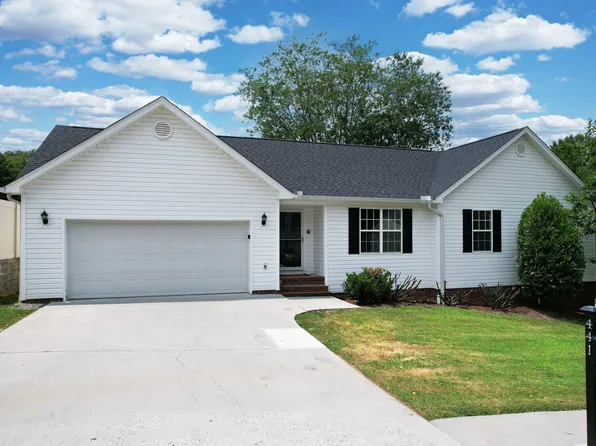 441 Barberry Dr NW, Cleveland, TN 37312