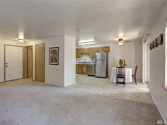 5th image of 3939 10th St SE APT F1