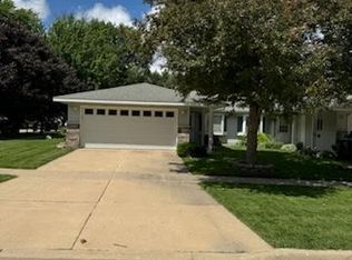 302 Grove St, Lyle, MN 55953