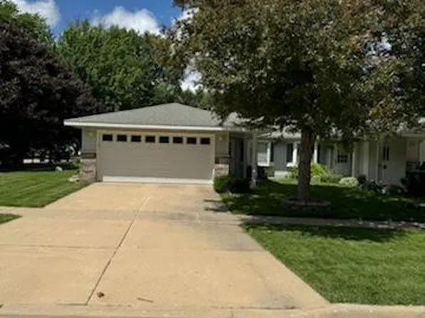 302 Grove St, Lyle, MN 55953