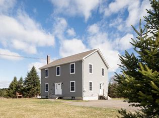 2 Etta Ln, York, ME 03909