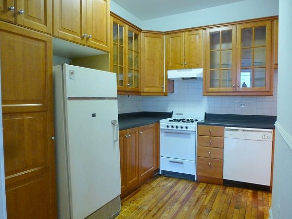 1st image of 1064 Madison Ave APT 9