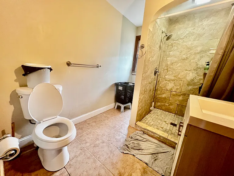 29 Brookfield Rd #1 — Photo 6