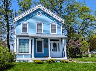 79 Thompson St #2, Catskill, NY 12414
