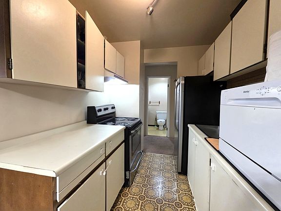 5th image of 14945 100th Ave #312