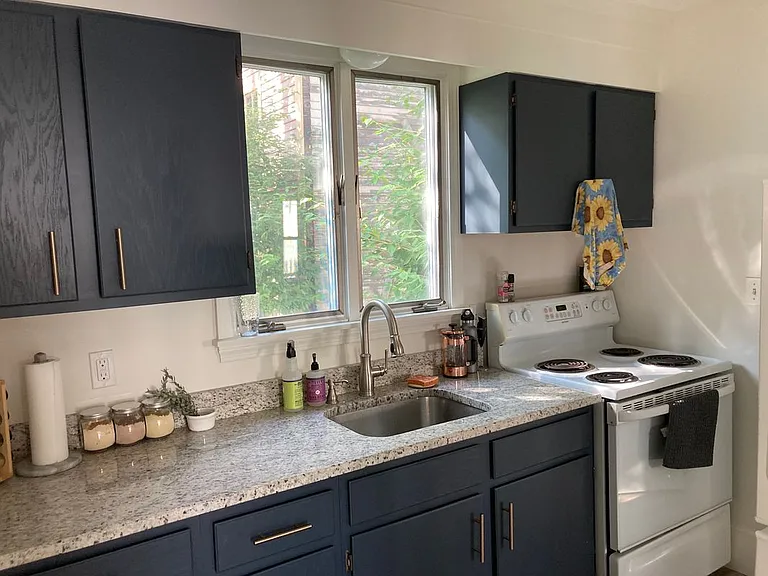 52 Front St #1 — Photo 4