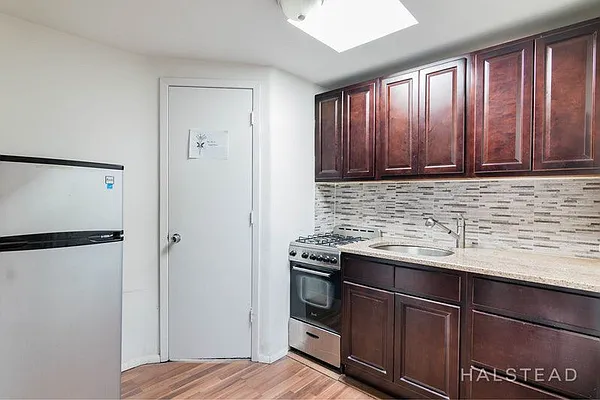 Rented by Halstead Real Estate | media 7