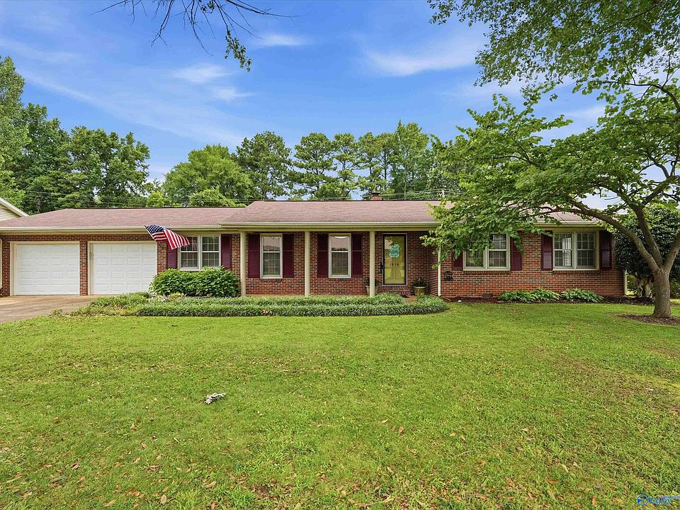 1st image of 1416 Redbud St