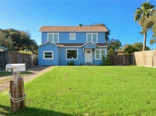 218 S 8th St, Aransas Pass, TX 78336