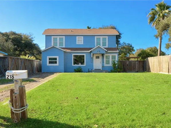 218 S 8th St, Aransas Pass, TX 78336
