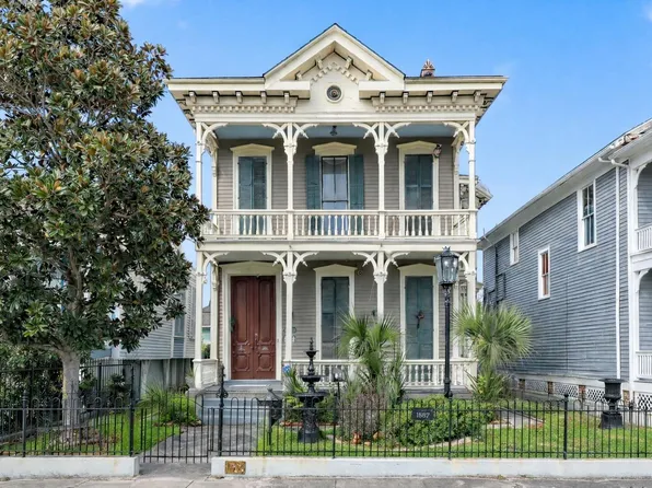 1712 Winnie St, Galveston, TX 77550