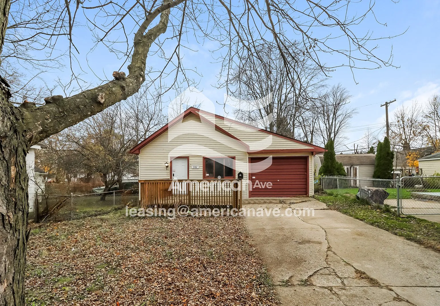 2 bed, 1.0 bath, 1074 sqft, $1,229 — Photo 1