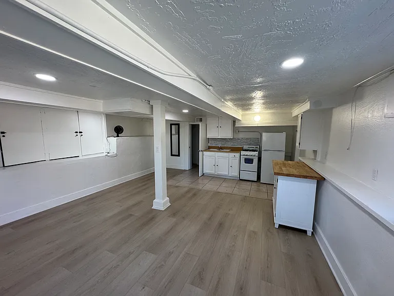 515 1/2 S Walnut Ave #1/2 — Photo 8