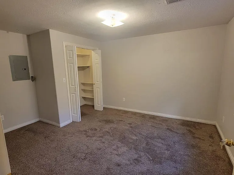 1353 S 1440 E — Photo 19