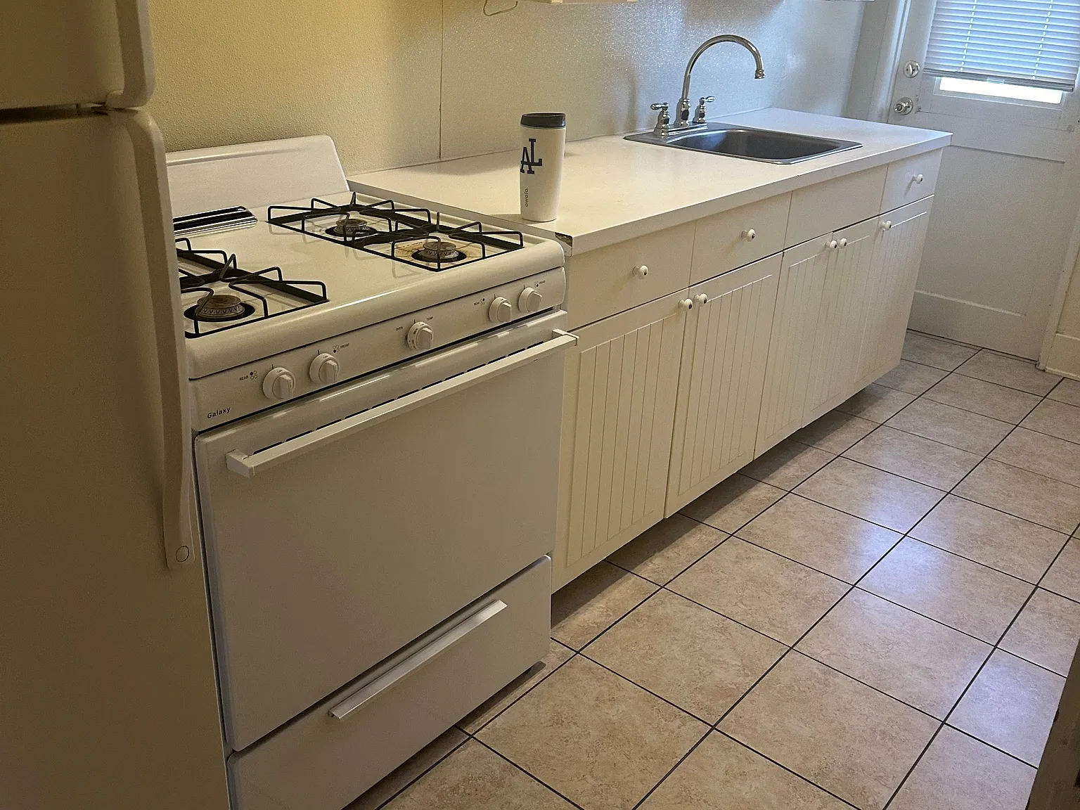 1 bed, 500 sqft, $1,750 — Photo 3