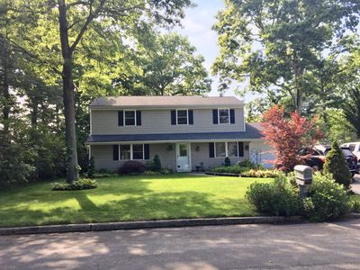 35 Ridge Haven Dr, Ridge, NY, 11961