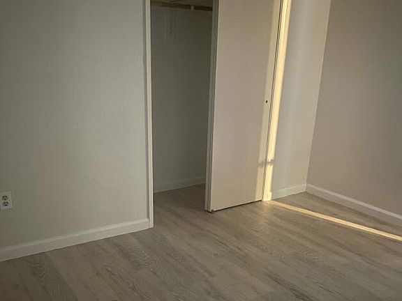 5th image of 2385 Tripp Dr APT 1