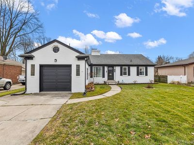 22422 Ardmore Park Dr, Saint Clair Shores, MI, 48081