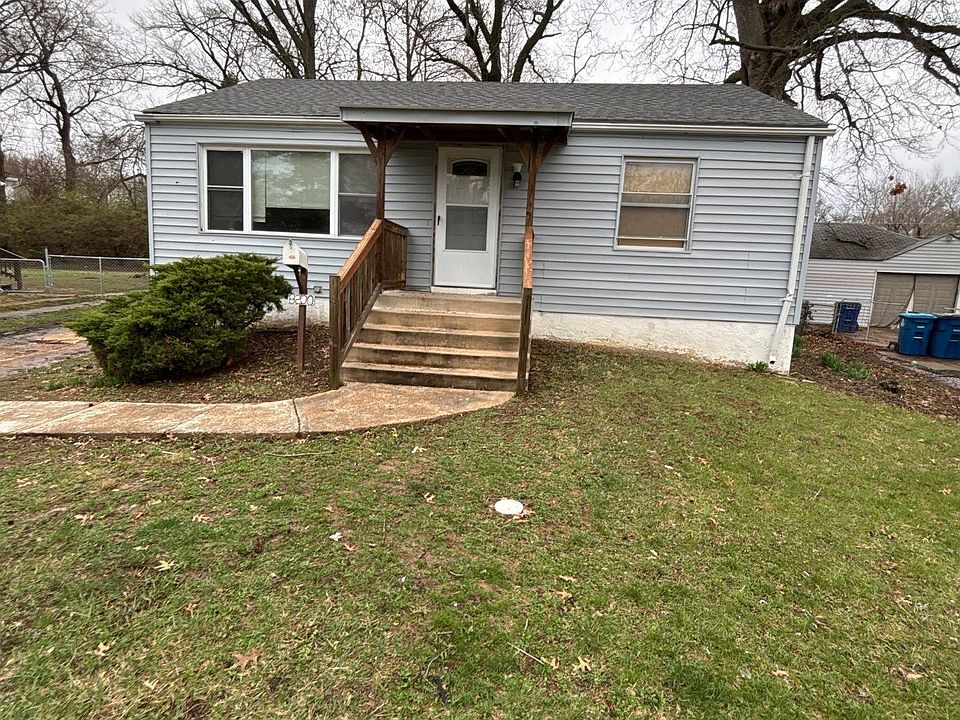 1st image of 8200 Canyon Dr