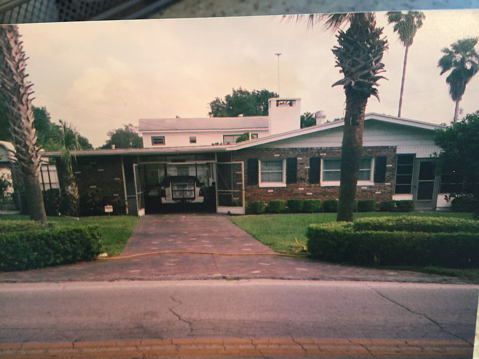 1st image of 620 W Lake Summit Dr