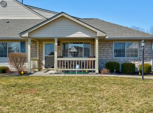 129 Pioneer Cir, Pickerington, OH 43147