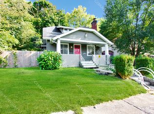 906 Marquette St, Flint, MI 48504