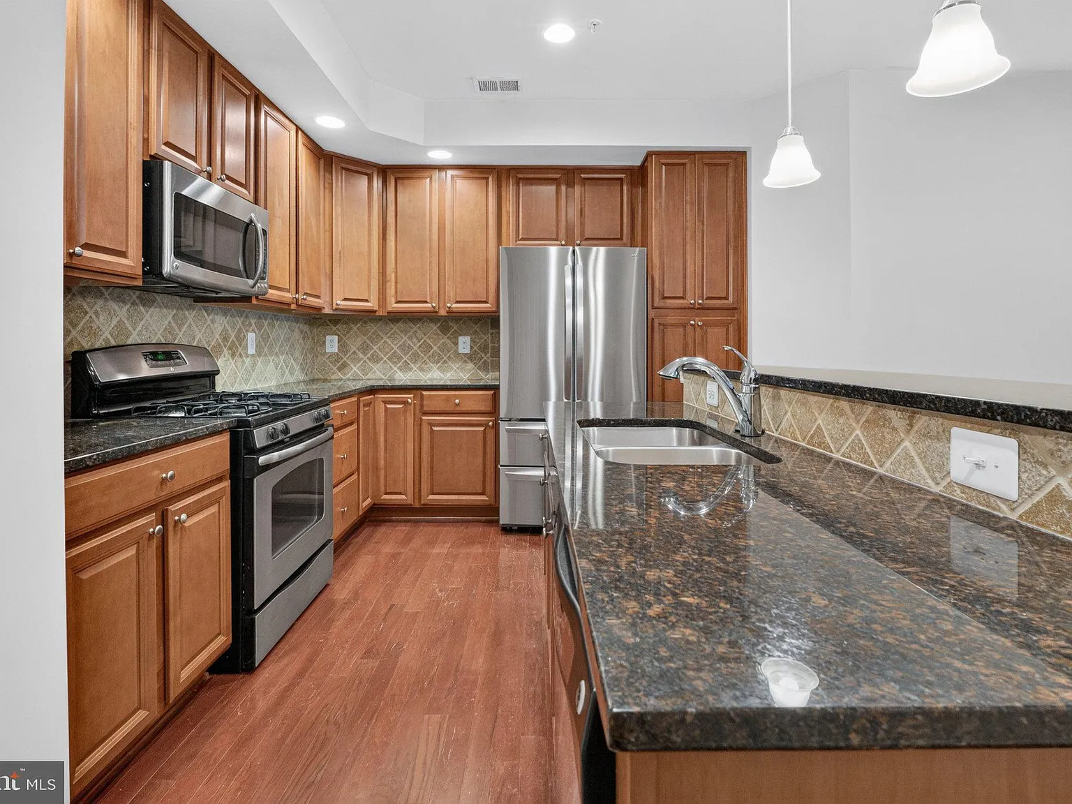 Town Center Commons Condominium — Photo 3