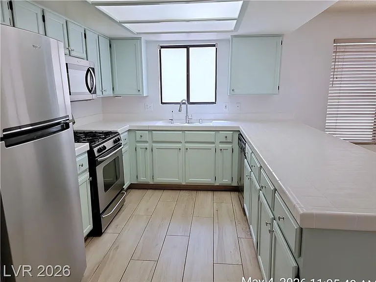 2829 Autumn Haze Ln — Photo 6