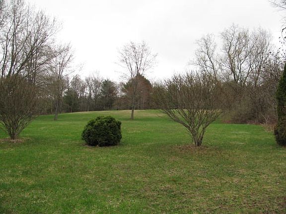 5th image of 155-159 2nd St