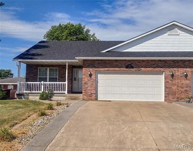 200 Hartcourt Ave, Jerseyville, IL, 62052