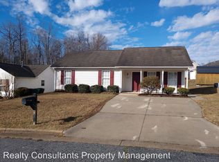 934 Londonderry Dr, High Point, NC 27265