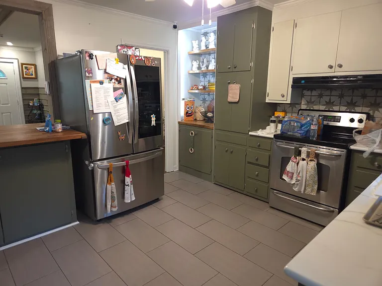 1010 Sherwood Cir — Photo 24