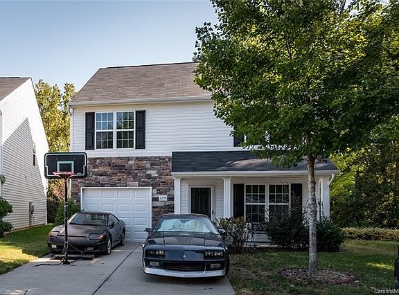 3rd image of 6239 Thompson Brook Ln