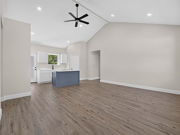 3rd image of 5293 County Road 921