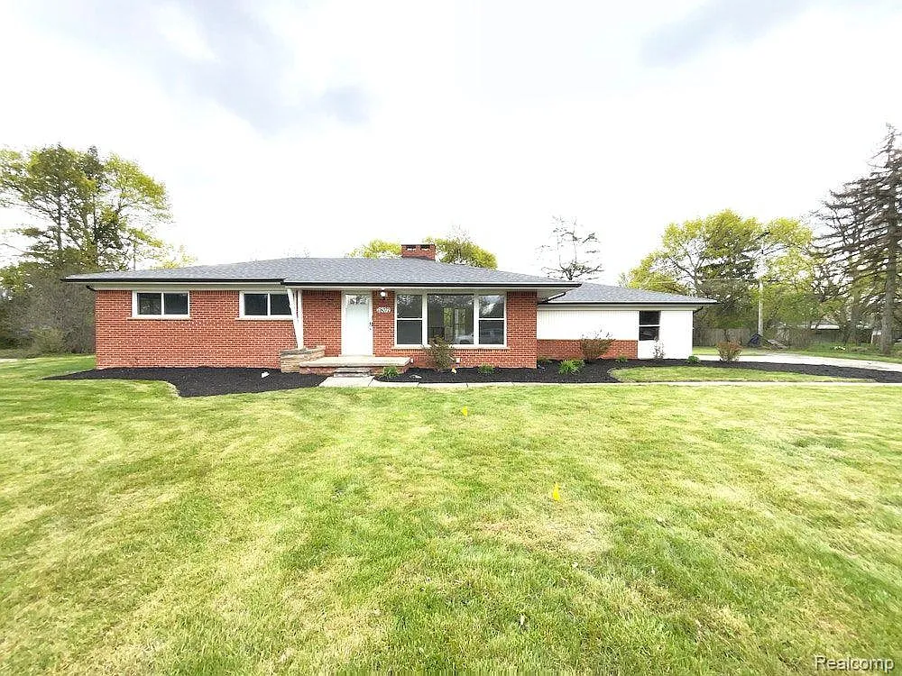 28072 Thorny Brae Ct photo 1