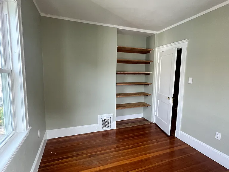 75 Glen Rd #2 — Photo 12