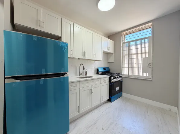 245 McClellan St, Bronx, NY