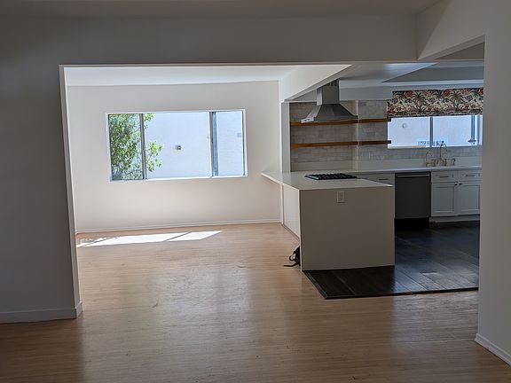 2nd image of 408 11th St