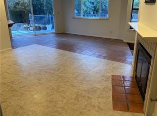 818 Nardo Rd, Encinitas, CA 92024