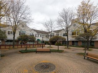 310 Happ Rd OFC #, Northfield, IL 60093