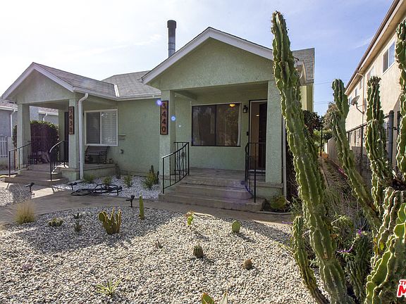 2nd image of 3440 Garden Ave