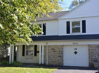 2973 Warrensville Center Rd, Shaker Heights, OH 44122