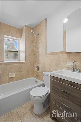 Rented by (Legacy) Elegran | media 14