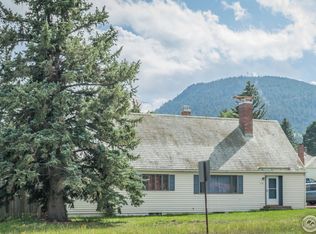 1030 N Saint Vrain Ave, Estes Park, CO 80517