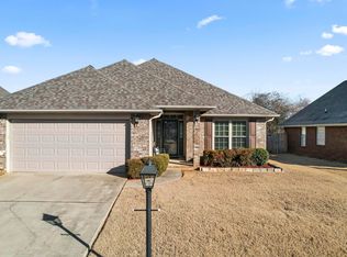 1049 Lexington Dr, Moody, AL 35004